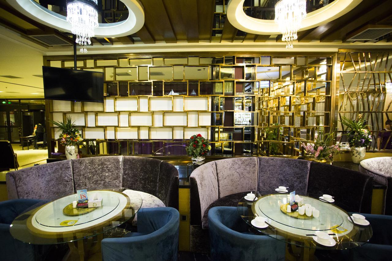 Fuke Jirui Hotel 乌鲁木齐 外观 照片
