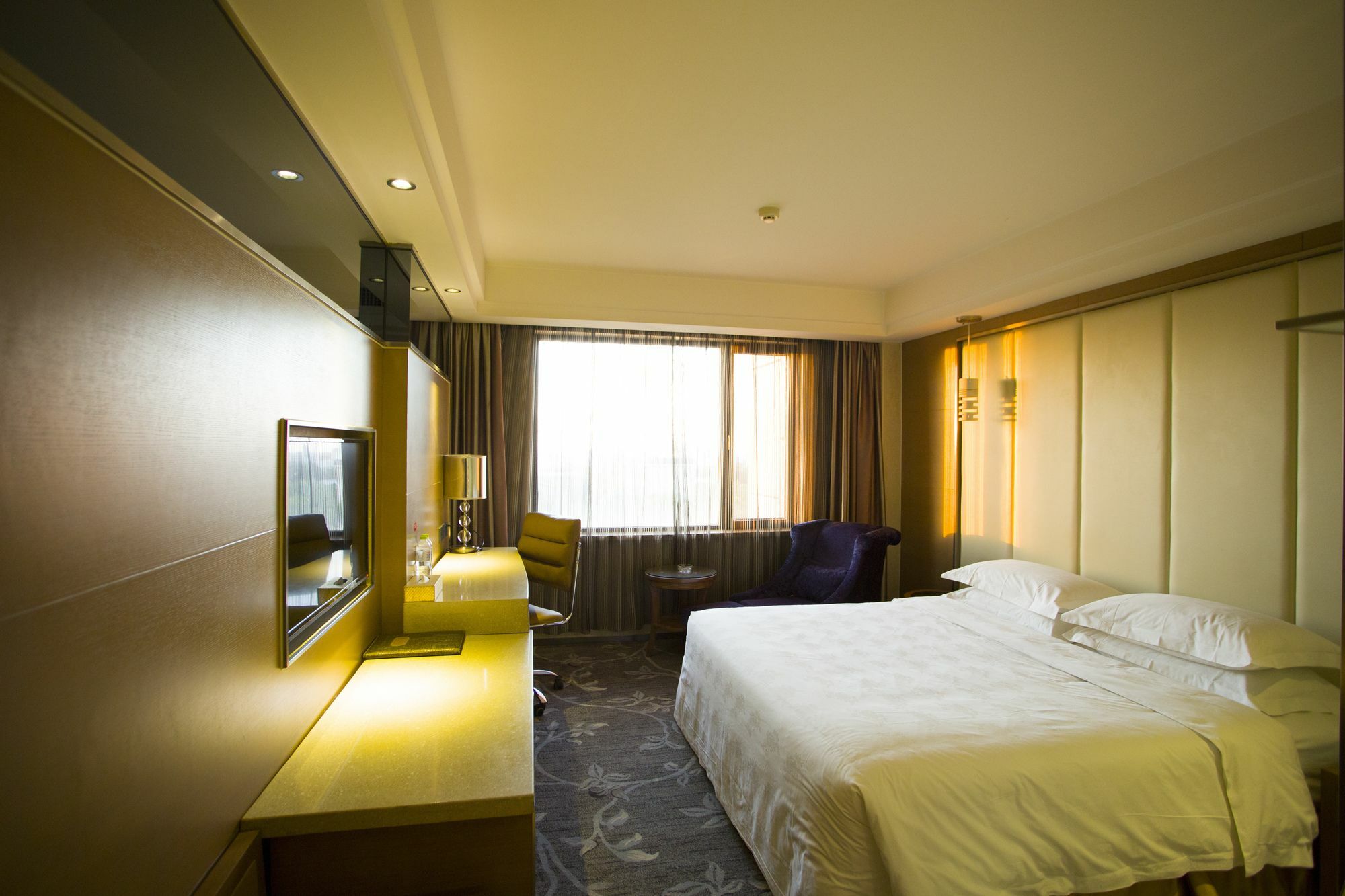 Fuke Jirui Hotel 乌鲁木齐 外观 照片