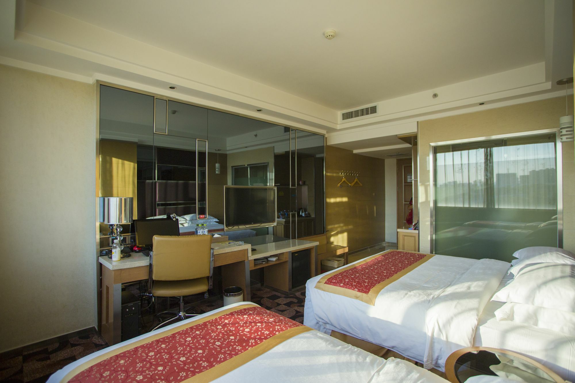 Fuke Jirui Hotel 乌鲁木齐 外观 照片